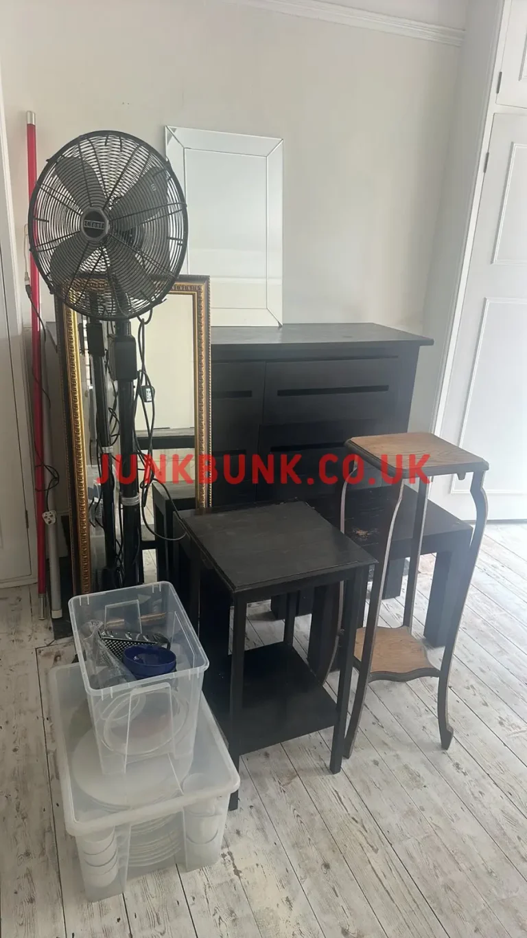SW15 3SL-furniture-removal-before5