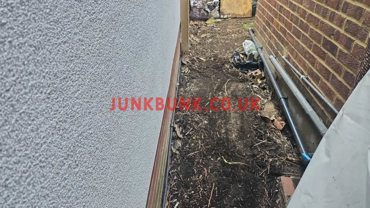 UB1 3AP-garden-waste-clearance-after2