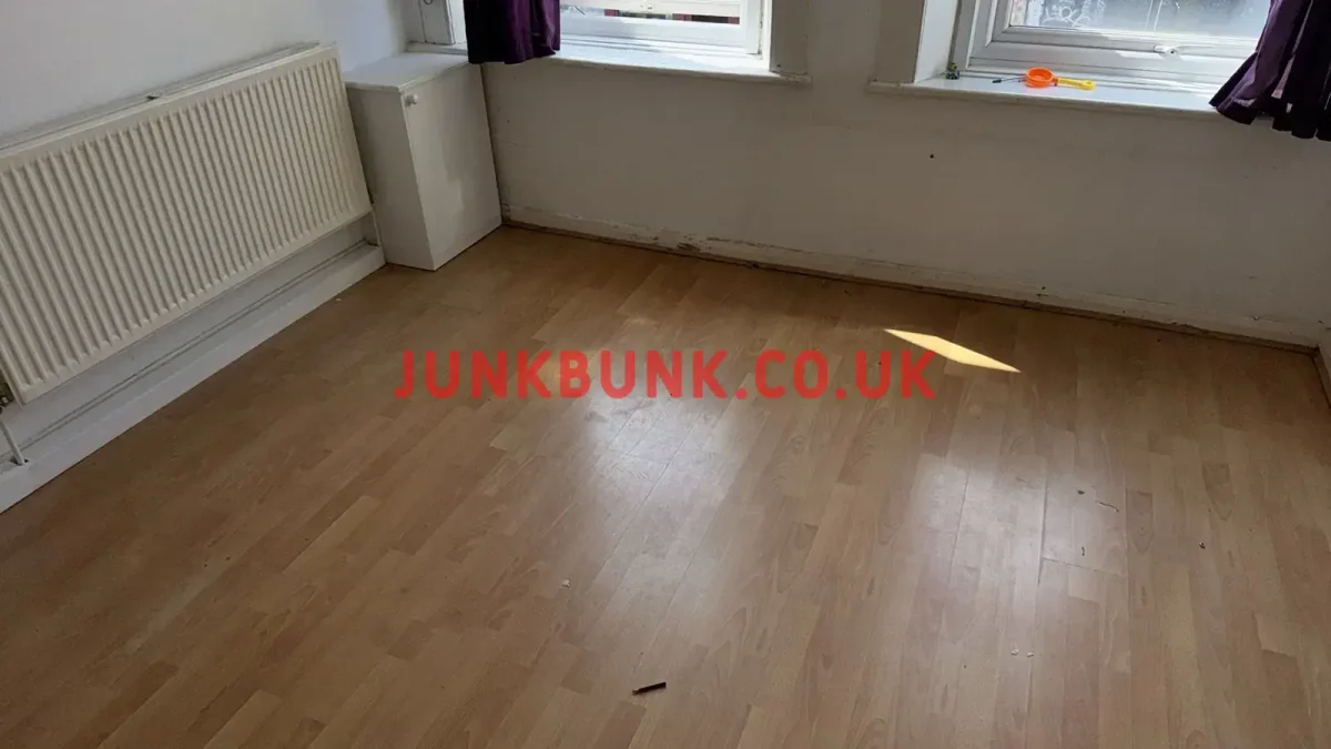 furniture-removal- SE5 8TR-after