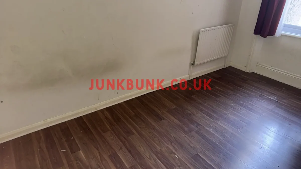 furniture-removal- SE5 8TR-after (2)