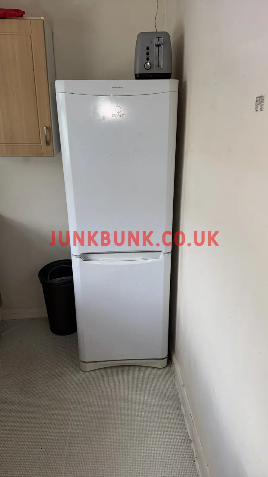 furniture-removal- SE5 8TR-before