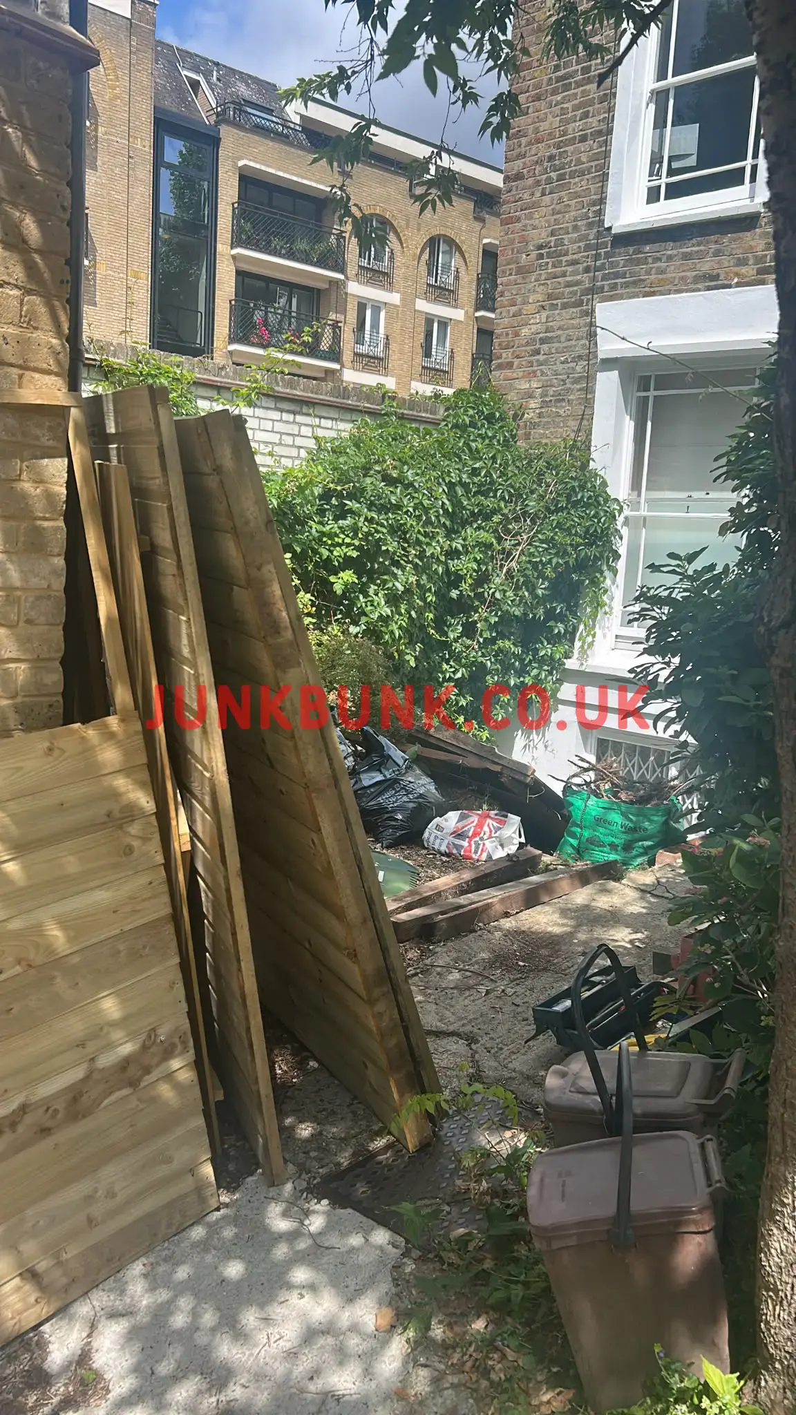 shed-clearance-N1 1TQ-beforee